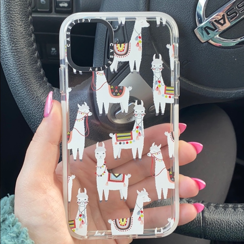 Casetify Llama Case iPhone 11/XR